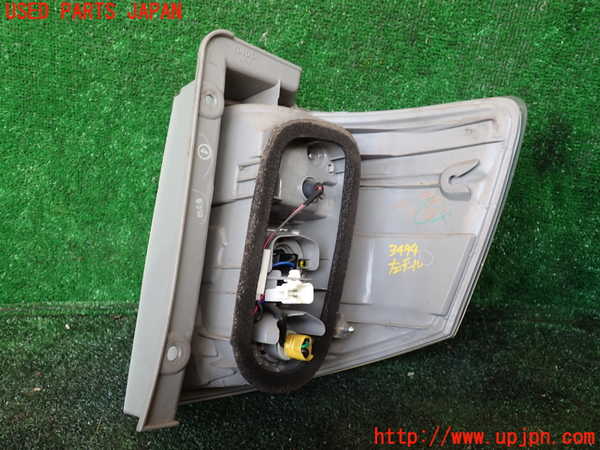 1UPJ-9234941536]アルファードハイブリッド(ATH10W)左テールランプ 中古_3