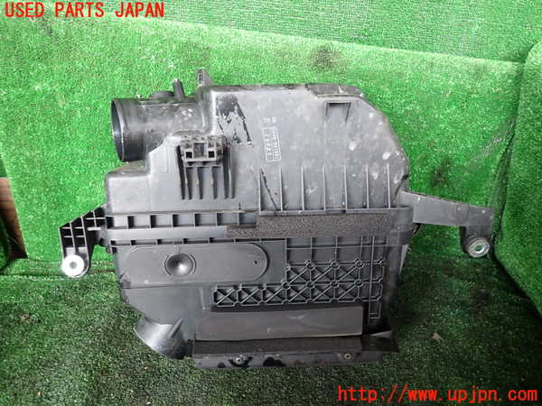 1UPJ-9234942560]アルファードハイブリッド(ATH10W)エアクリーナーボックス 中古_3