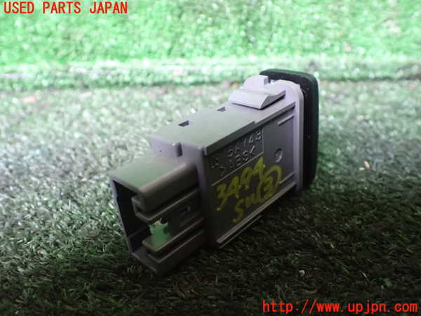 1UPJ-9234946308]アルファードハイブリッド(ATH10W)スイッチ3 (右後ドアパワースライド) 中古_2