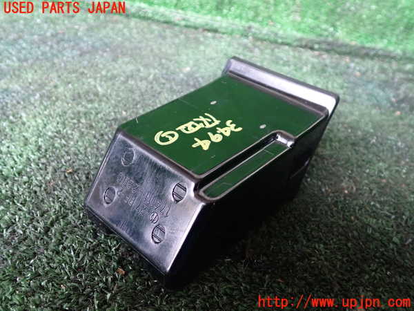 1UPJ-9234947821]アルファードハイブリッド(ATH10W)灰皿1 中古_2