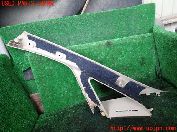 1UPJ-9234947655]アルファードハイブリッド(ATH10W)右フロントピラートリム 中古_3