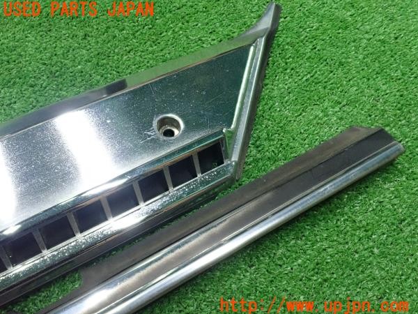 3UPJ=9234950020]セドリック ワゴン GL(WY30)純正 左クォーターガラスモール パネル 中古_2
