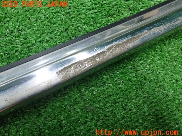 3UPJ=9234950047]セドリック ワゴン GL(WY30)純正 右ドアモール メッキ 中古_3