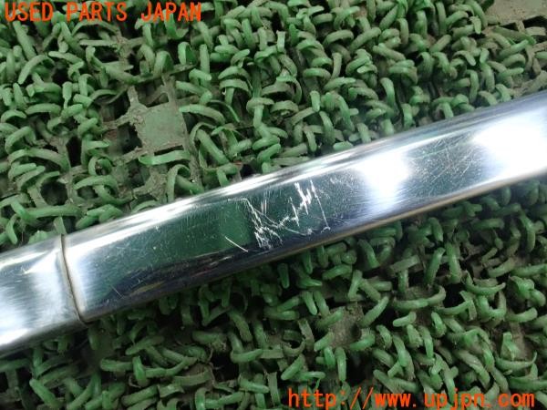 3UPJ=9234950047]セドリック ワゴン GL(WY30)純正 右ドアモール メッキ 中古_4
