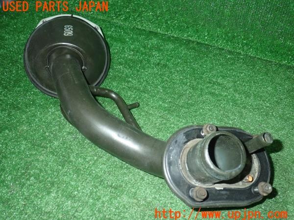 3UPJ=9234950120]セドリック ワゴン GL(WY30)純正 給油口 中古_2