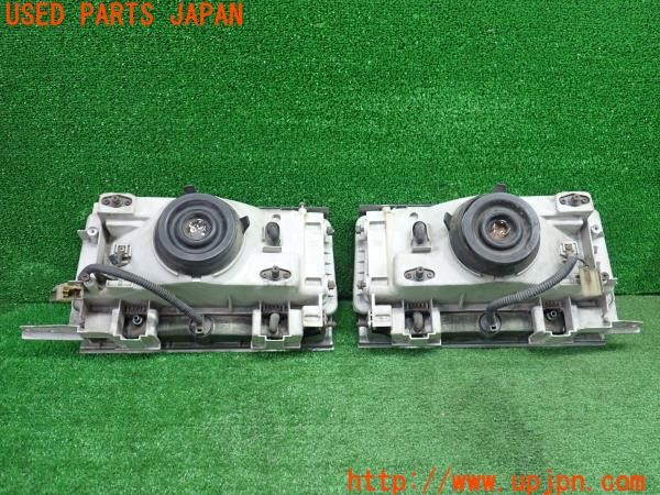 3UPJ=9234950561]セドリック ワゴン GL(WY30)純正 IKI1199 IKI3192 ヘッドライト 左右 中古_2