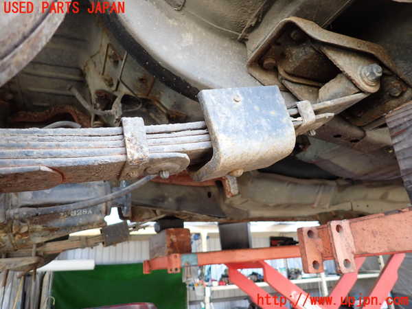 2UPJ-9234955100]セドリック ワゴン(WY30)右リアスプリング 中古_2