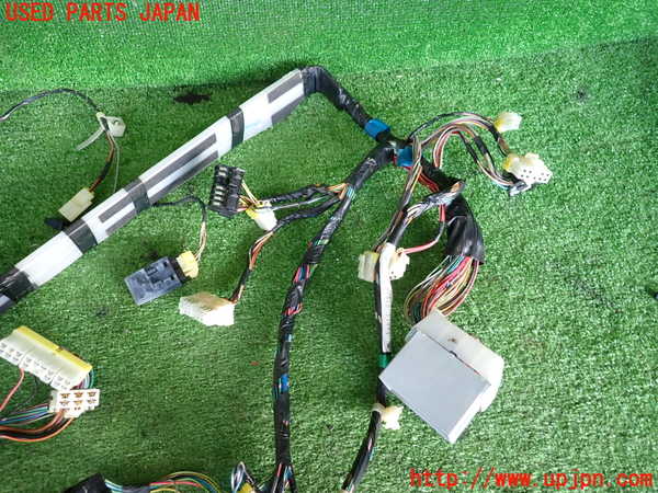 2UPJ-9234956806]セドリック ワゴン(WY30)ハーネス1 中古_2