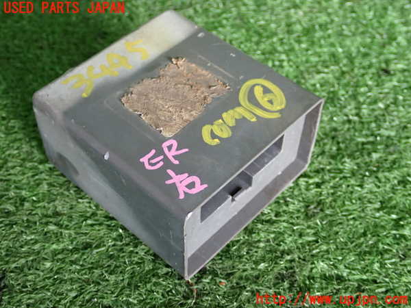 2UPJ-9234956151]セドリック ワゴン(WY30)コンピューター6 中古_2