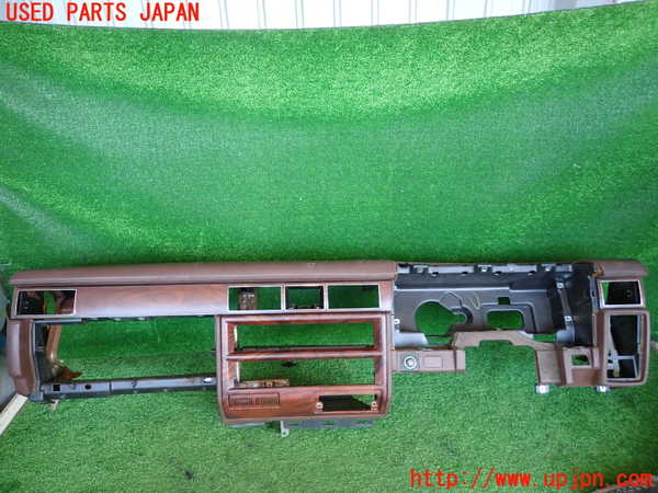 2UPJ-9234957505]セドリック ワゴン(WY30)ダッシュボード 中古_1