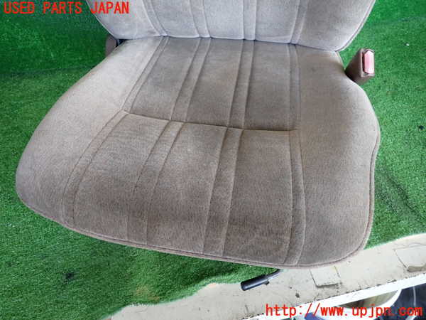 2UPJ-9234957035]セドリック ワゴン(WY30)運転席シート 中古_2