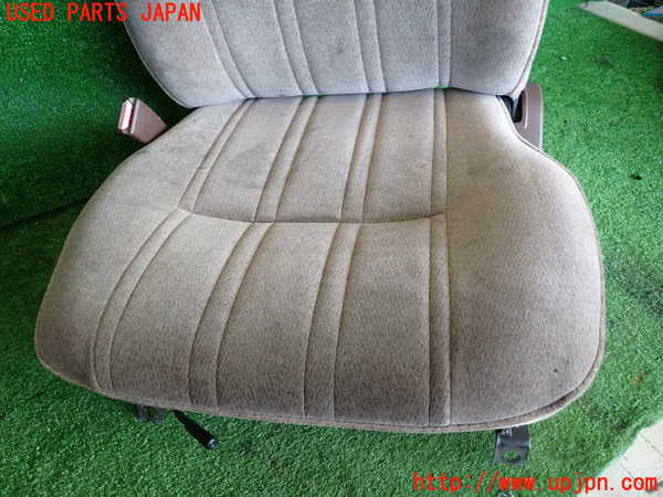 2UPJ-9234957065]セドリック ワゴン(WY30)助手席シート 中古_2