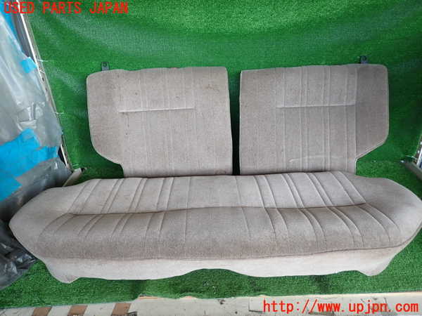 2UPJ-9234957385]セドリック ワゴン(WY30)リアシート 中古_1