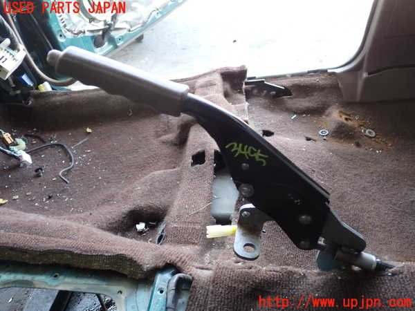 2UPJ-9234957550]セドリック ワゴン(WY30)サイドブレーキレバー 中古_2