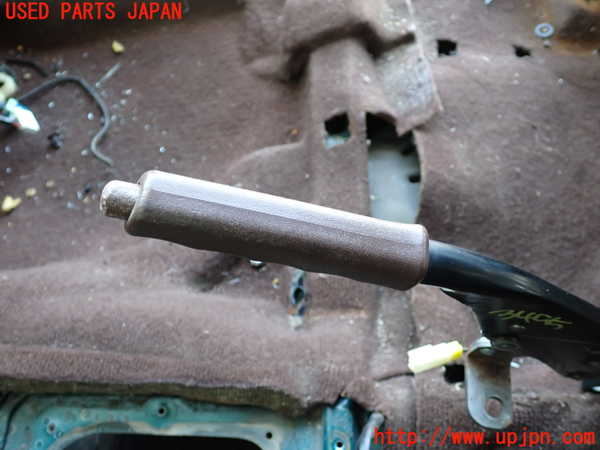 2UPJ-9234957550]セドリック ワゴン(WY30)サイドブレーキレバー 中古_3