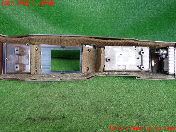 2UPJ-9234957540]セドリック ワゴン(WY30)センターコンソール 中古_5