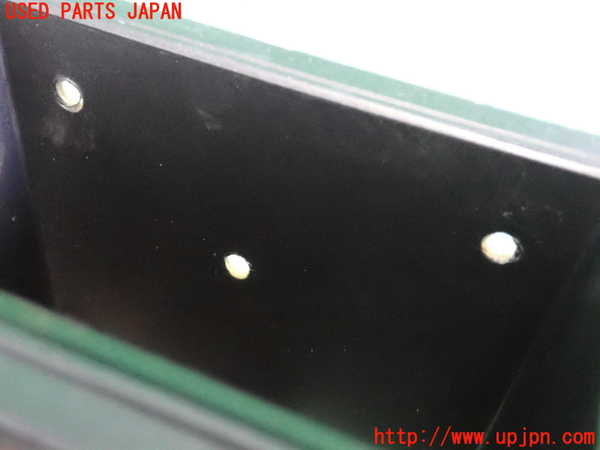 2UPJ-9234957842]セドリック ワゴン(WY30)小物入れ2 中古_4