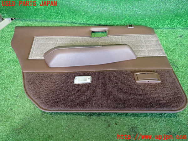 2UPJ-9234951324]セドリック ワゴン(WY30)左後ドア内張り 中古_5