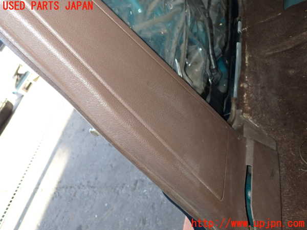 2UPJ-9234957665]セドリック ワゴン(WY30)右センターピラートリム 中古_4