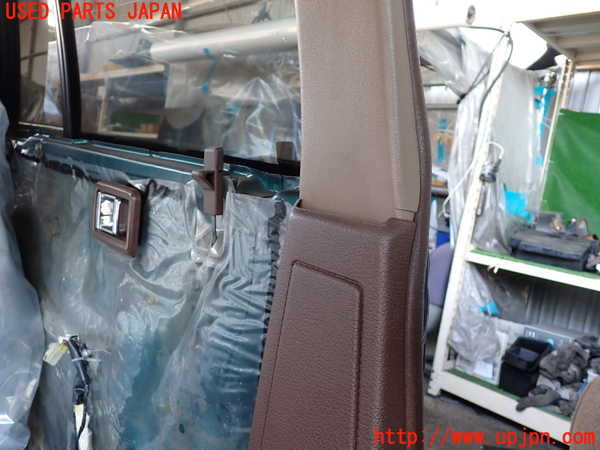 2UPJ-9234957670]セドリック ワゴン(WY30)左センターピラートリム 中古_3