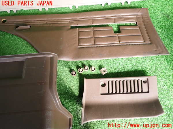 2UPJ-9234957675]セドリック ワゴン(WY30)右リアピラートリム 中古_3