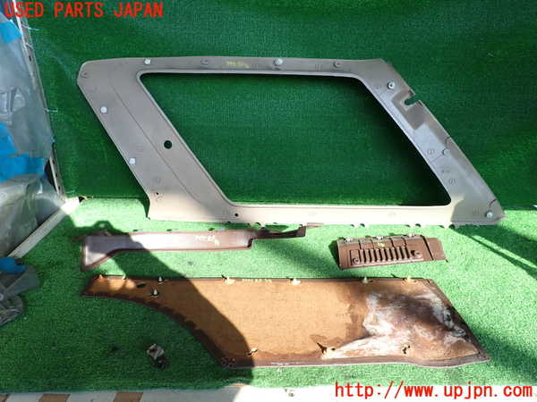 2UPJ-9234957680]セドリック ワゴン(WY30)左リアピラートリム 中古_5