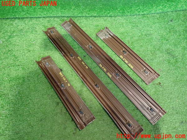 2UPJ-9234957740]セドリック ワゴン(WY30)スカッフプレート 中古_4