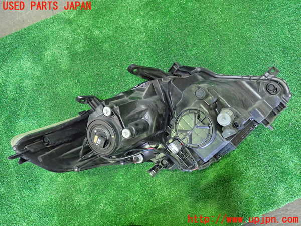 1UPJ-9234961132]アルファード(GGH20W)左ヘッドライト HID 中古_3