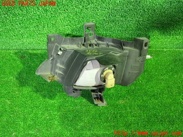 1UPJ-9234961180]アルファード(GGH20W)右フォグ 中古_3