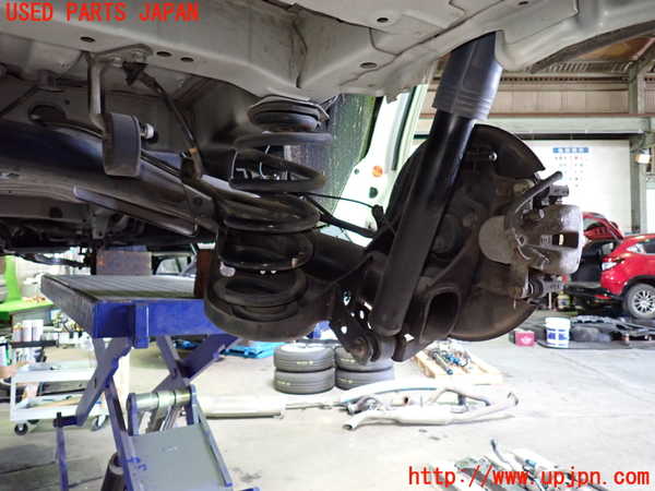 1UPJ-9234965380]アルファード(GGH20W)リアアクスルビーム 中古_3