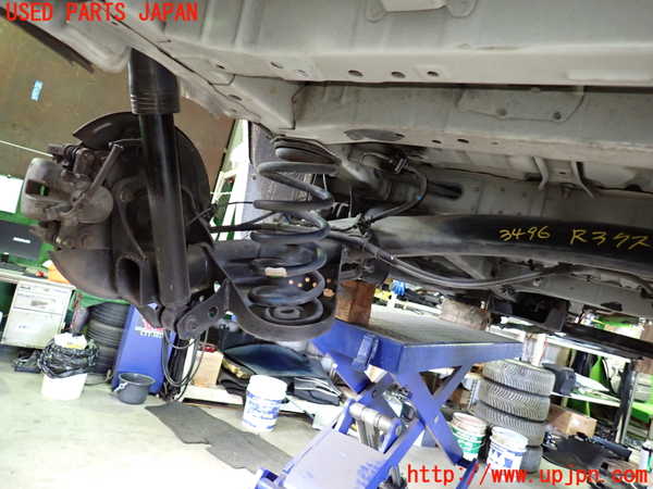 1UPJ-9234965380]アルファード(GGH20W)リアアクスルビーム 中古_4