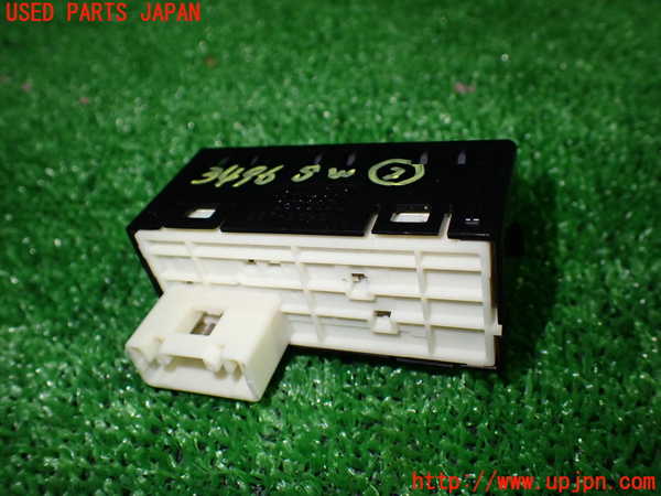 1UPJ-9234966307]アルファード(GGH20W)スイッチ2 中古_2