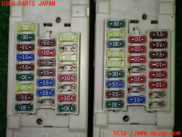 1UPJ-9234966741]アルファード(GGH20W)ヒューズボックス1 中古_4