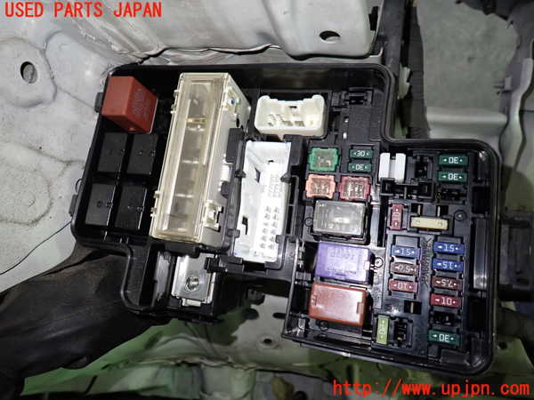 1UPJ-9234966743]アルファード(GGH20W)ヒューズボックス3 中古_2