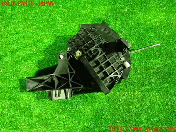 1UPJ-9234967555]アルファード(GGH20W)ATシフトレバー 中古_2