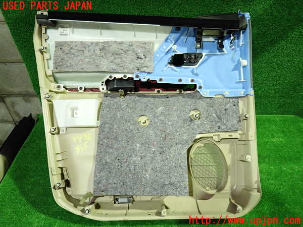 1UPJ-9234961234]アルファード(GGH20W)右前ドア内張り 中古_2