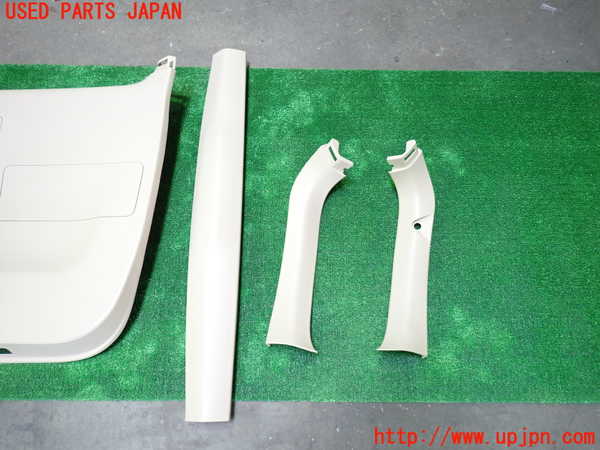 1UPJ-9234961578]アルファード(GGH20W)バックドア内張り 中古_3