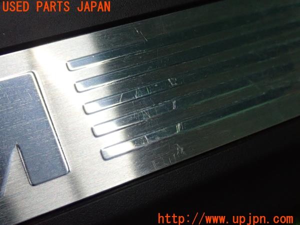 3UPJ=9234970616]BMW X3 xDrive 20d Mスポーツ(WY20 F25)純正 8060406 スカッフプレート 中古_3