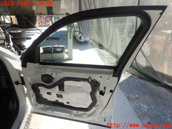 1UPJ-9234971230]BMW X3(WY20)(F25)右前ドア 中古(43R-004529 M40V)_5