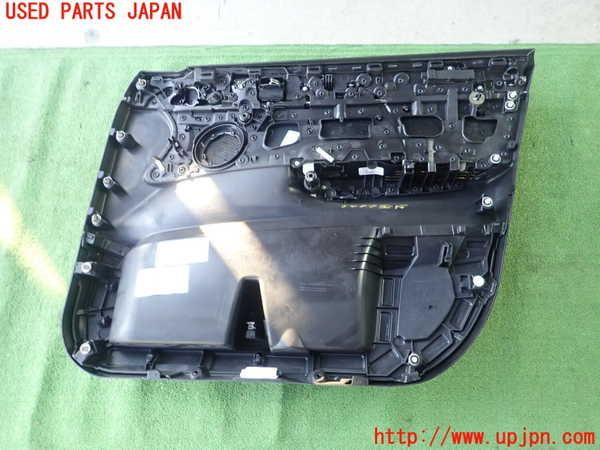 1UPJ-9234971264]BMW X3(WY20)(F25)左前ドア内張り 中古_3