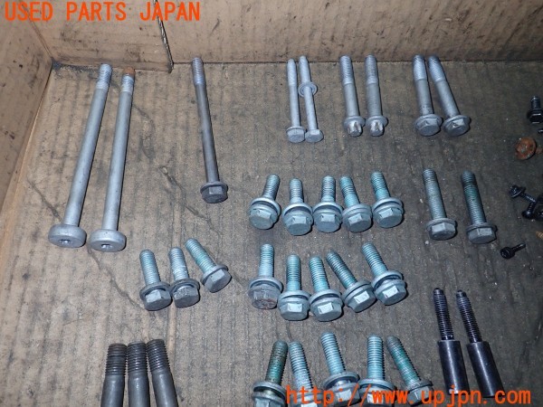 3UPJ=9234980720]BMW Z4 ロードスター 2.5i(BT25 E85)前期 ネジ・ナット・ステー類 セット ジャンク_2