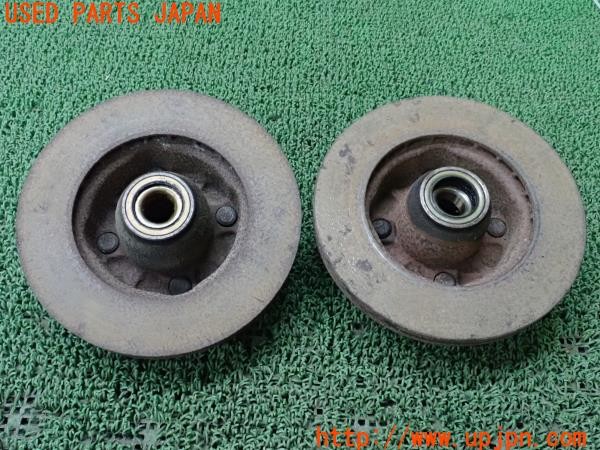 3UPJ=9234990305]サバンナRX-7 ターボGT IMSAスペシャル(SA22C FB3S)後期 純正 フロント ハブ ディスクローター 直径約253mm 中古_3