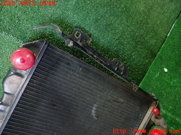 1UPJ-9234992321]サバンナ RX-7 FB3S 後期(SA22C)ラジエーター1 中古_3