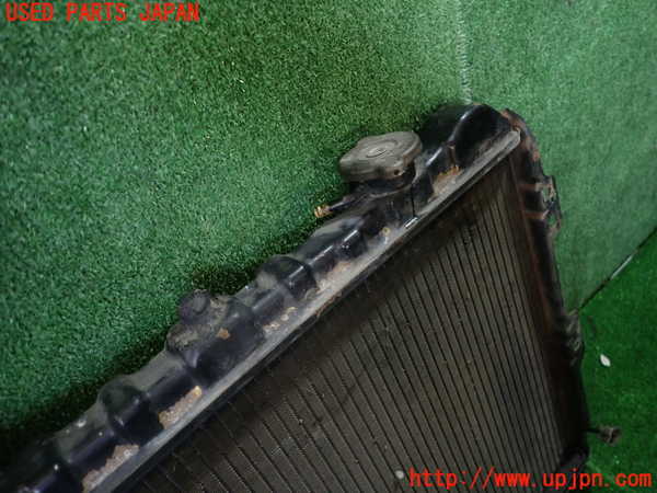 1UPJ-9234992321]サバンナ RX-7 FB3S 後期(SA22C)ラジエーター1 中古_5