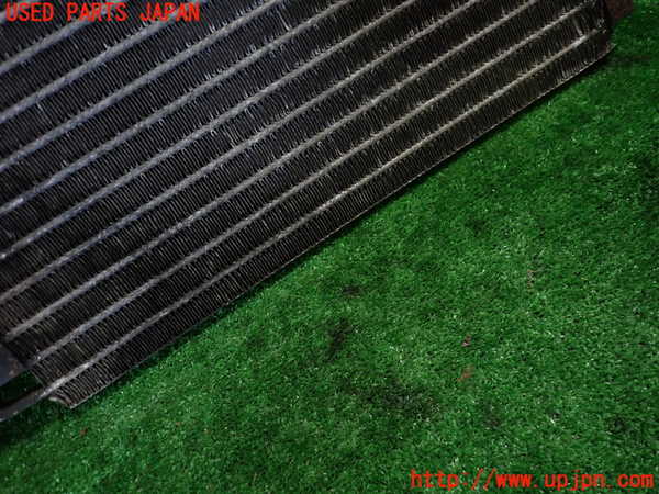 1UPJ-9234996031]サバンナ RX-7 FB3S 後期(SA22C)エアコンコンデンサー1 中古_4