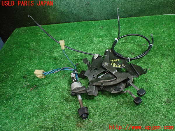 1UPJ-9234996066]サバンナ RX-7 FB3S 後期(SA22C)エアコンスイッチ1 中古_3