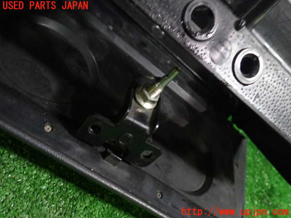 1UPJ-9234997516]サバンナ RX-7 FB3S 後期(SA22C)グローブボックス1 中古_3