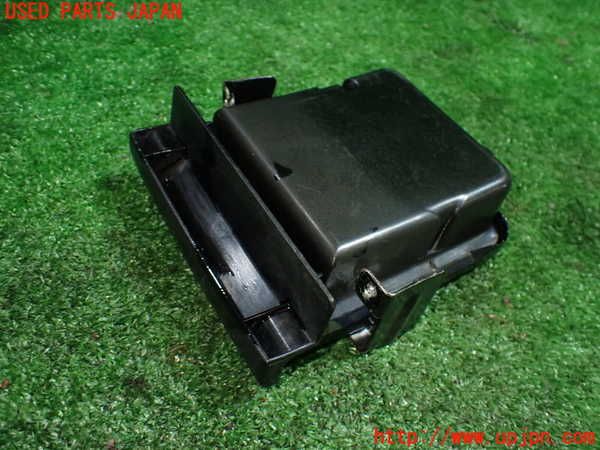 1UPJ-9234997821]サバンナ RX-7 FB3S 後期(SA22C)灰皿1 中古_2