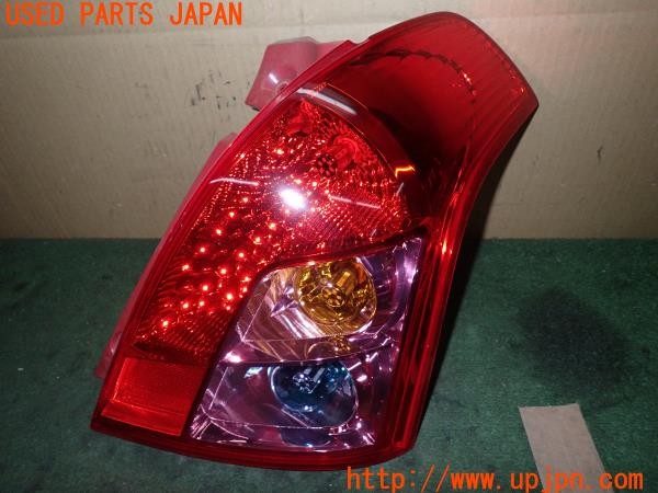 3UPJ=9235000547]スイフト XGエアロ(ZC71S 4型)純正 LE06A6167 LE06B6167 テールランプ 中古_4