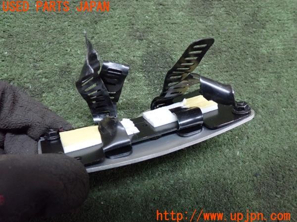 3UPJ=9235000630]スイフト XGエアロ(ZC71S 4型)RAZO レッツｫ SUPER GRIP PEDAL ペダルカバー アクセル ブレーキ AT 中古_5